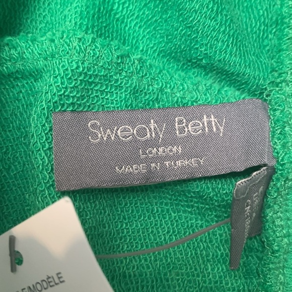 Sweaty Betty NWT After Class High Waisted Shorts, Green, Pockets - Picture 4 of 12